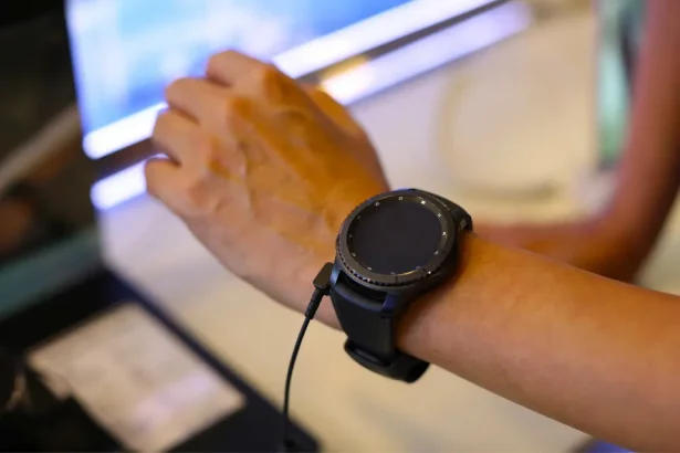 Best Smart Watches for Men in 2023 image