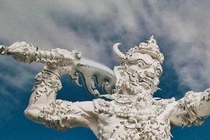 Wat Rong Khun - White Temple